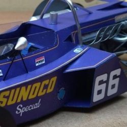 model McLaren M16A - Indy 500 1971