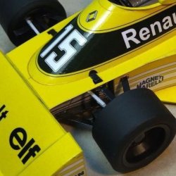 model Renault RS 01